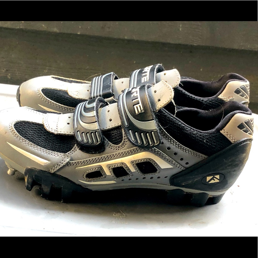 Forte CM 210 Men's Gray Black Cycling Mountain Gray Cleats Size 7